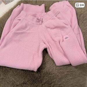 ALO Yoga Kids Light Pink Ribbed Joggers